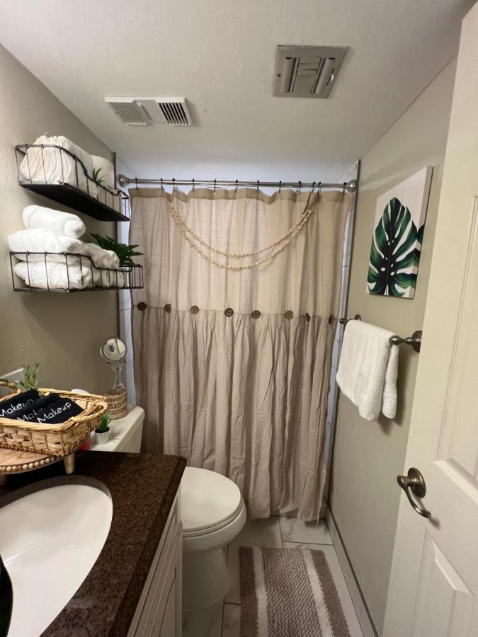 Beach Oasis 704 Lovely Daytona Ocean Front For 5 Sleeps Up To 12 代托纳海滩 外观 照片