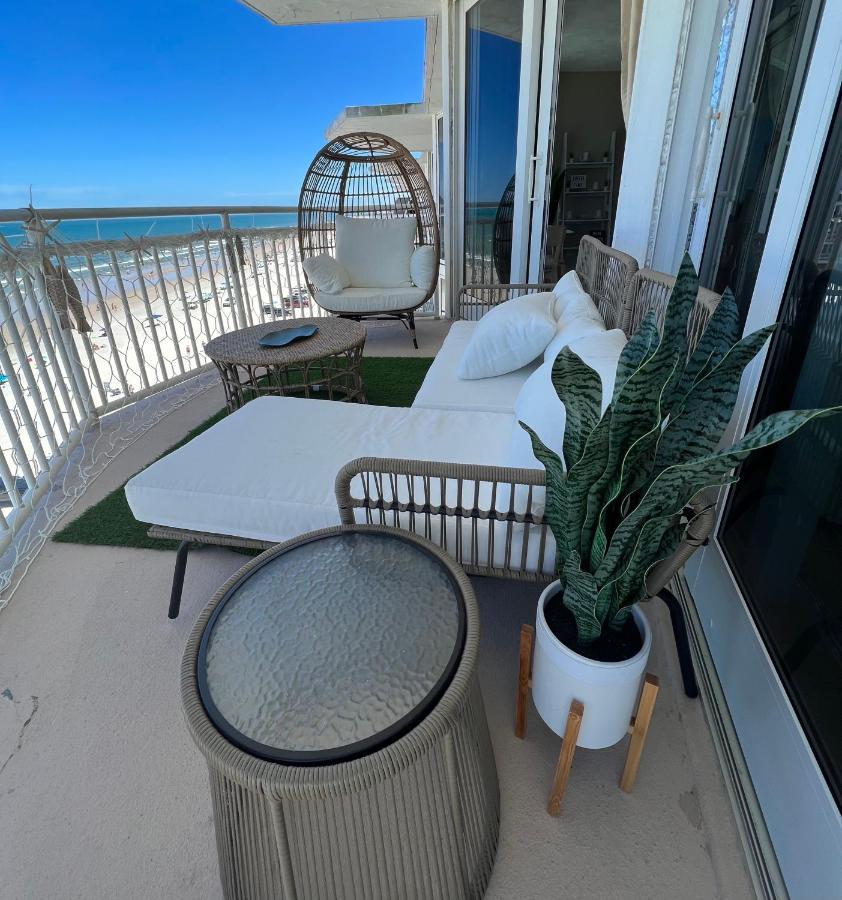 Beach Oasis 704 Lovely Daytona Ocean Front For 5 Sleeps Up To 12 代托纳海滩 外观 照片
